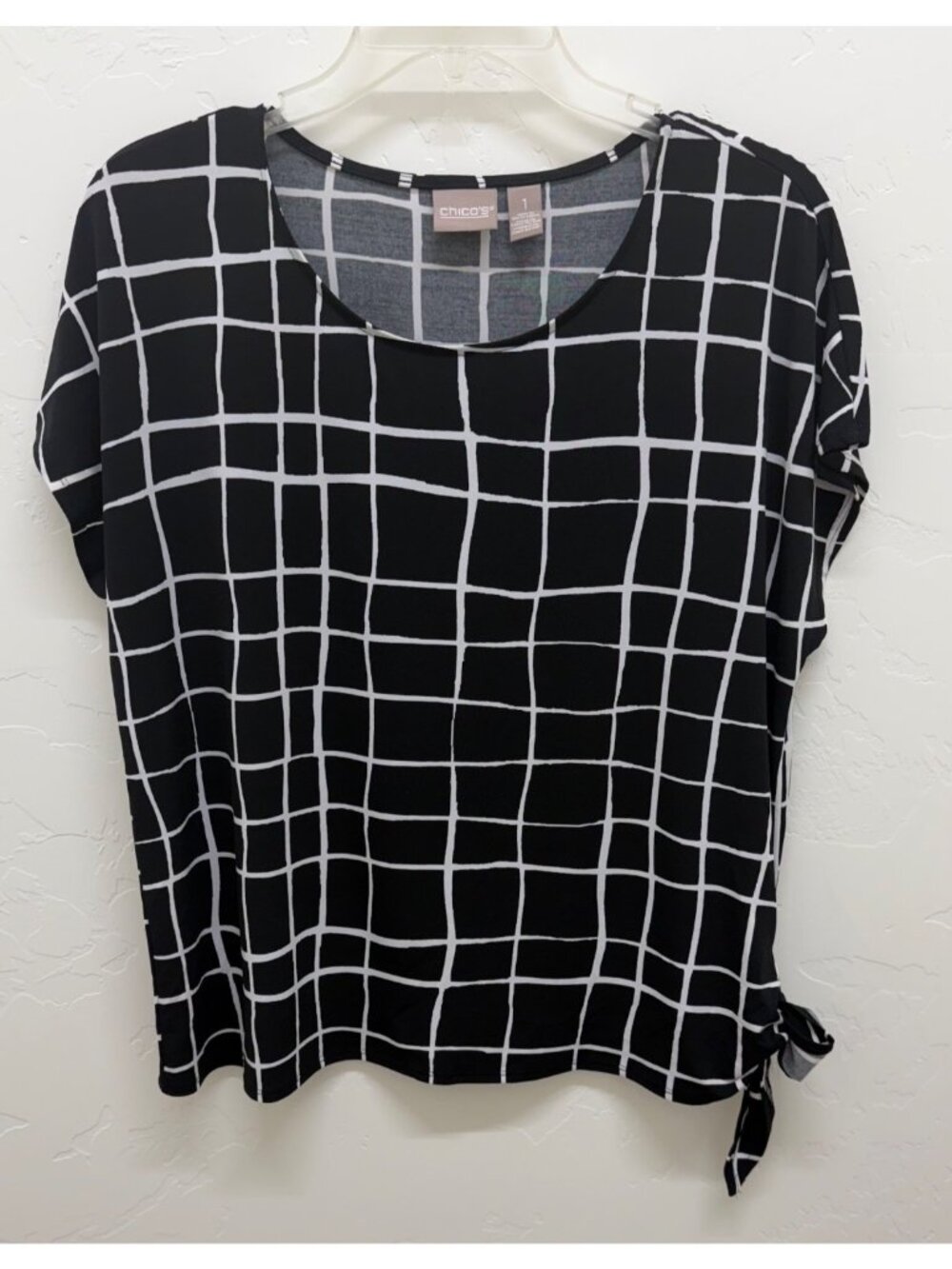 Chico’s Black White Grid Print Tie‑Hem Top – Polyester Spandex Size 1